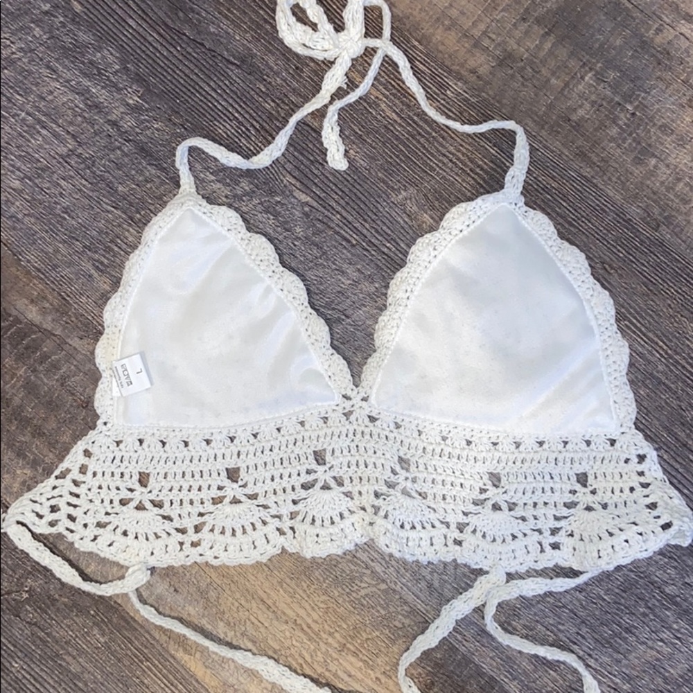 crochet bikini top - Picture 4 of 5